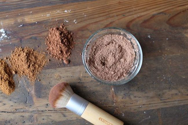 Homemade-Blush-Bronzer-and-Eye-shadow