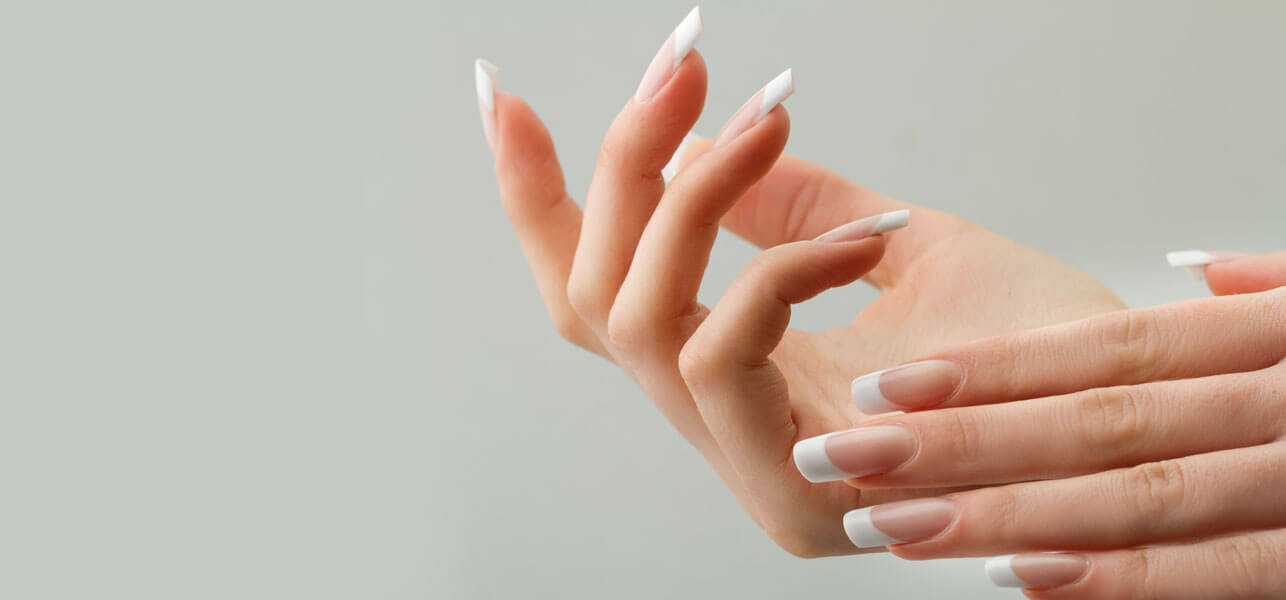 Bizarre yet effective ways of whitening fingernails